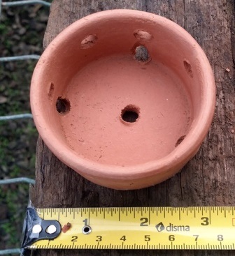 Vaso De Barro Reto ( 7,5 Cm De Boca X 3,5 Cm De Altura)