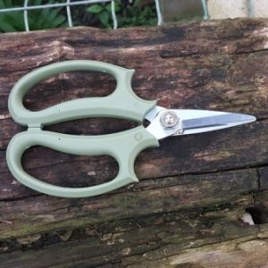 Tesoura especial de aço cromado